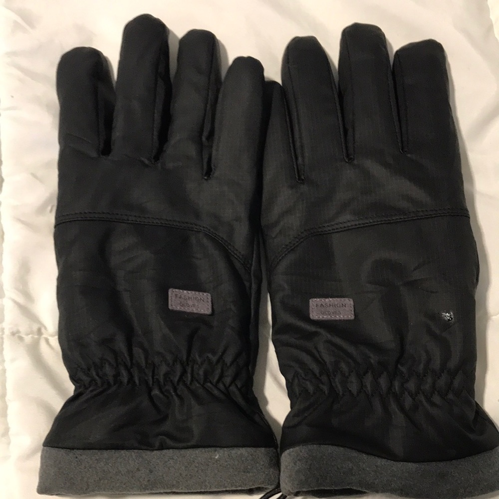 Winter gloves